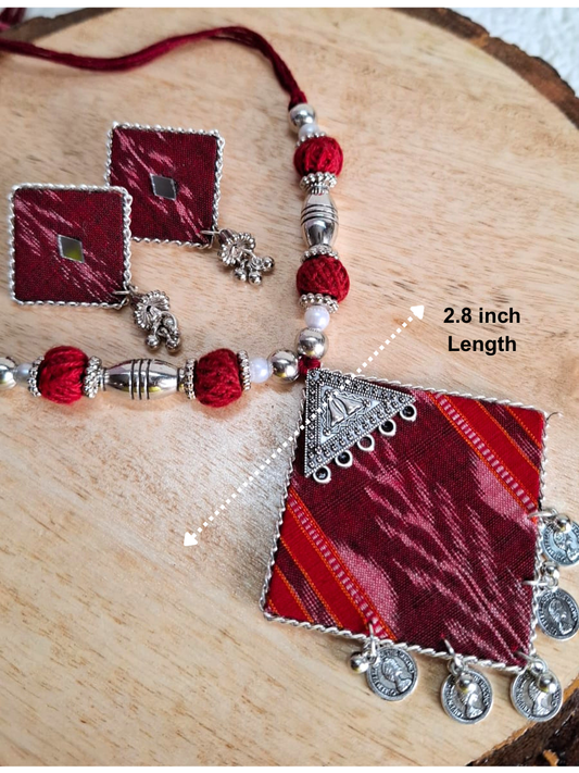 Maroon Medium Sambalpuri Fabric Necklace Set With Earrings