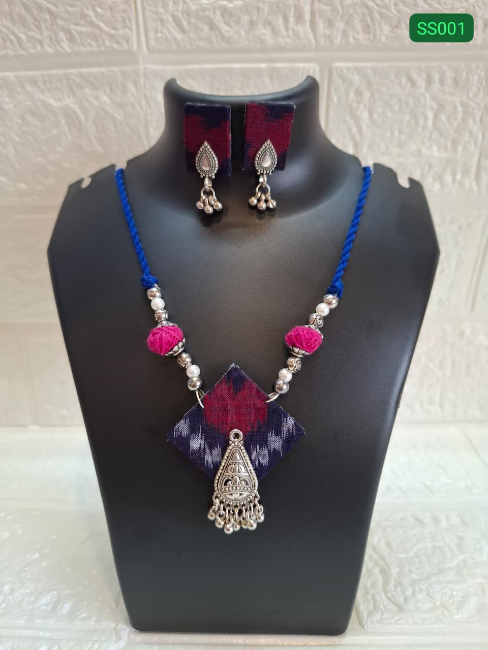 Blue and Pink Square Small Sambalpuri Fabric Necklace Set With Earrings